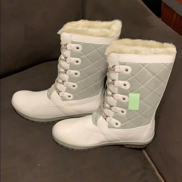 Womens Winter Boots Totes 10 Beige Taupe Quilted Lined Snow Mid Calf Padded - Picture 2 of 6